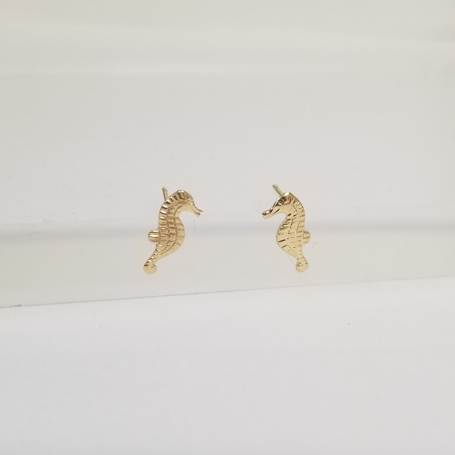 Sassy Seahorse Earrings | 14K Gold