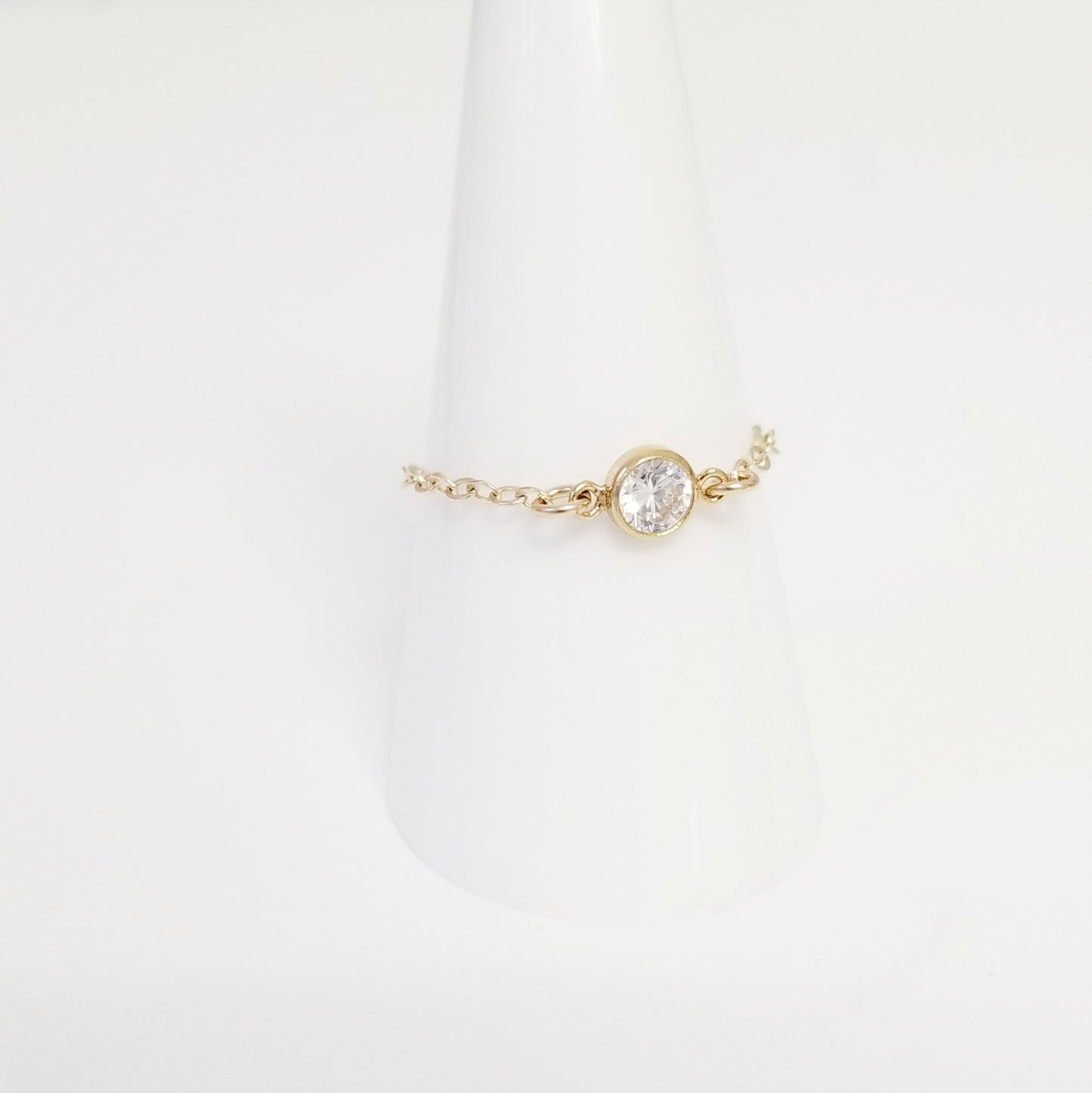 Chain Ring with CZ Stone | Chain Ringlet™